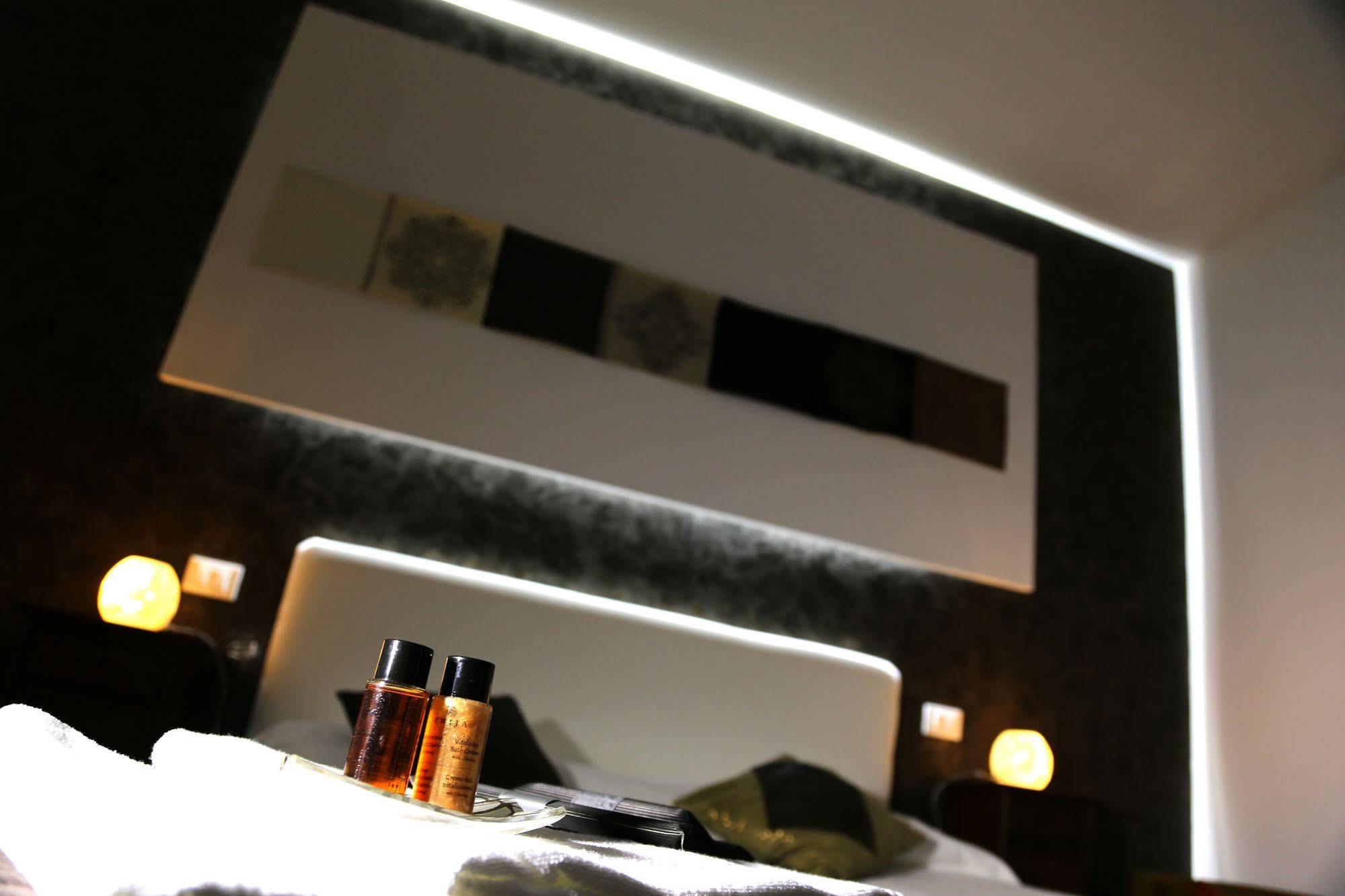 Caroline Rooms Roma Eksteriør bilde