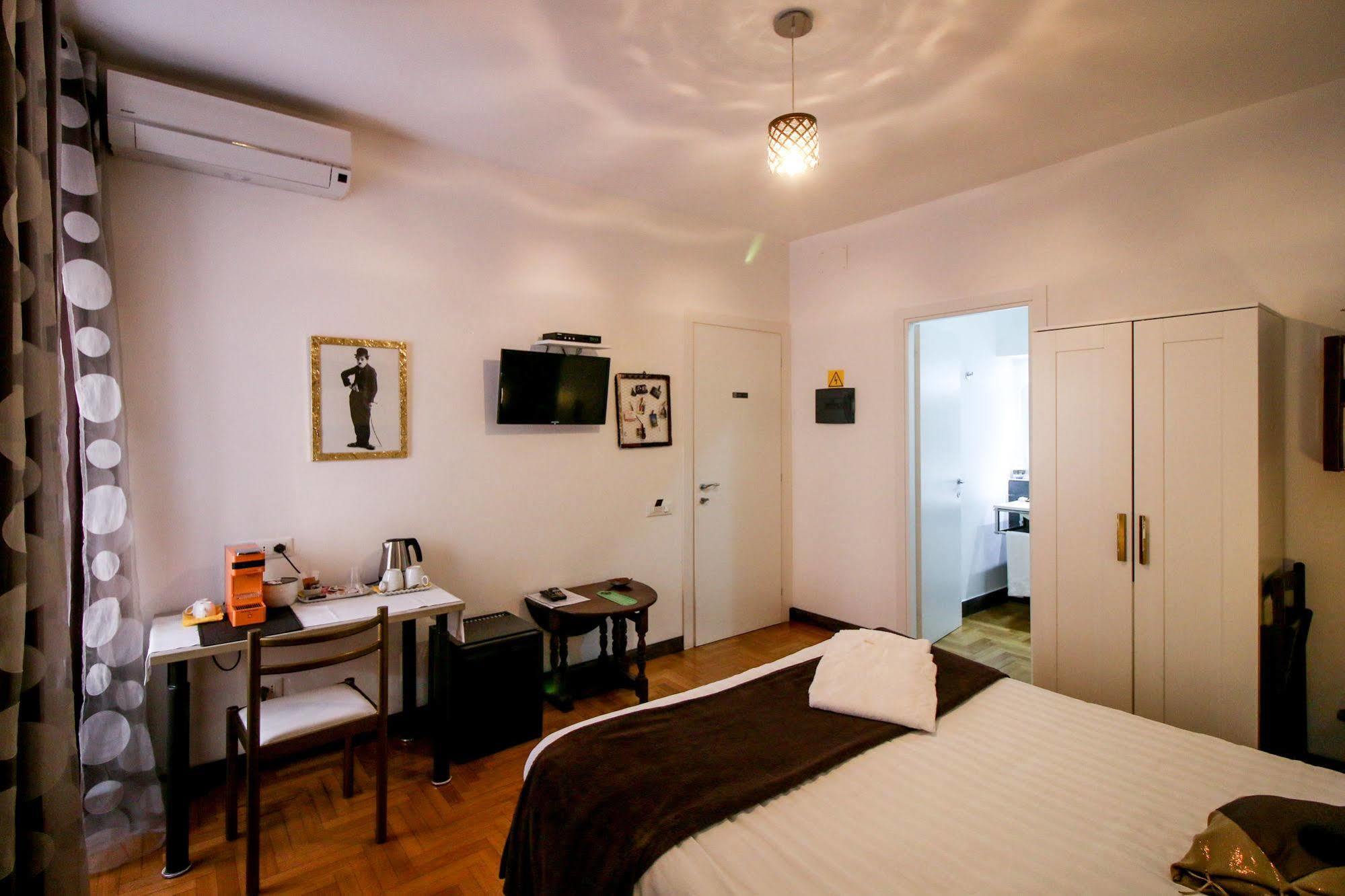 Caroline Rooms Roma Eksteriør bilde