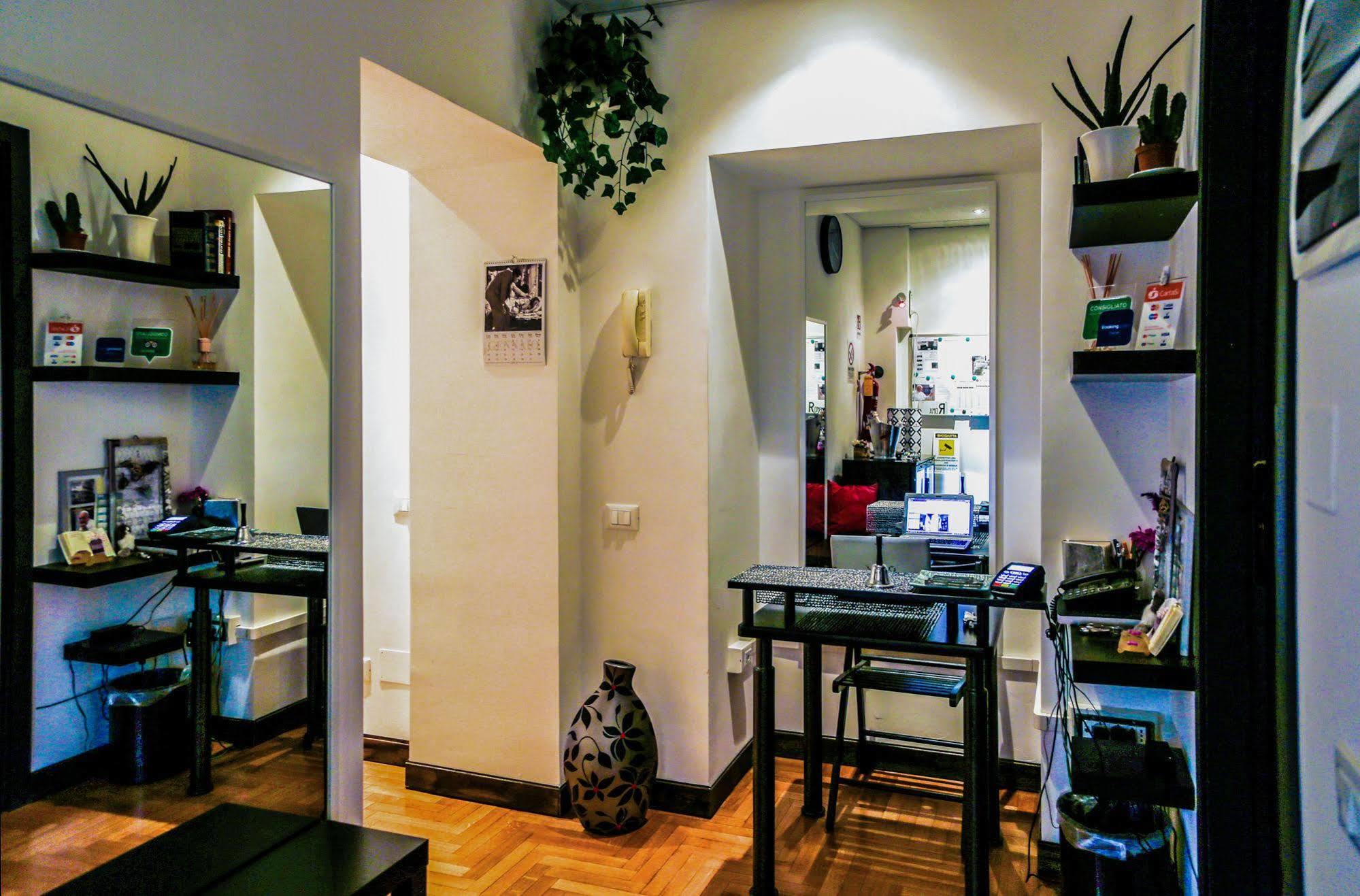 Caroline Rooms Roma Eksteriør bilde